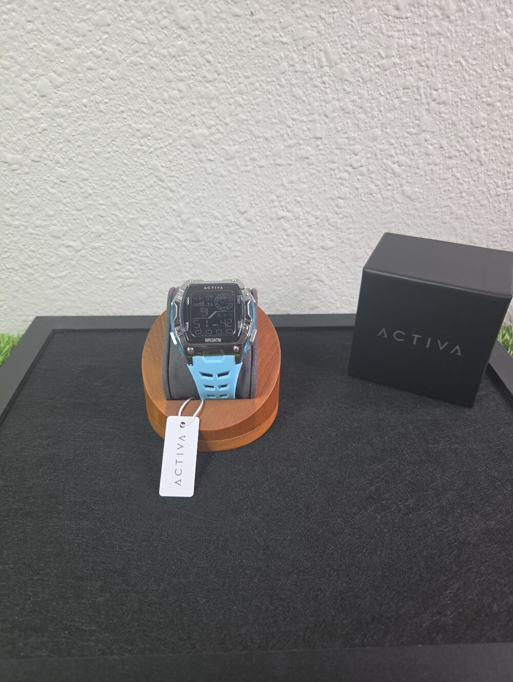 Activa X Invicta (Zalix #ACW8130-002) - 46mm Men’s Sport Watch – Light Blue -NEW